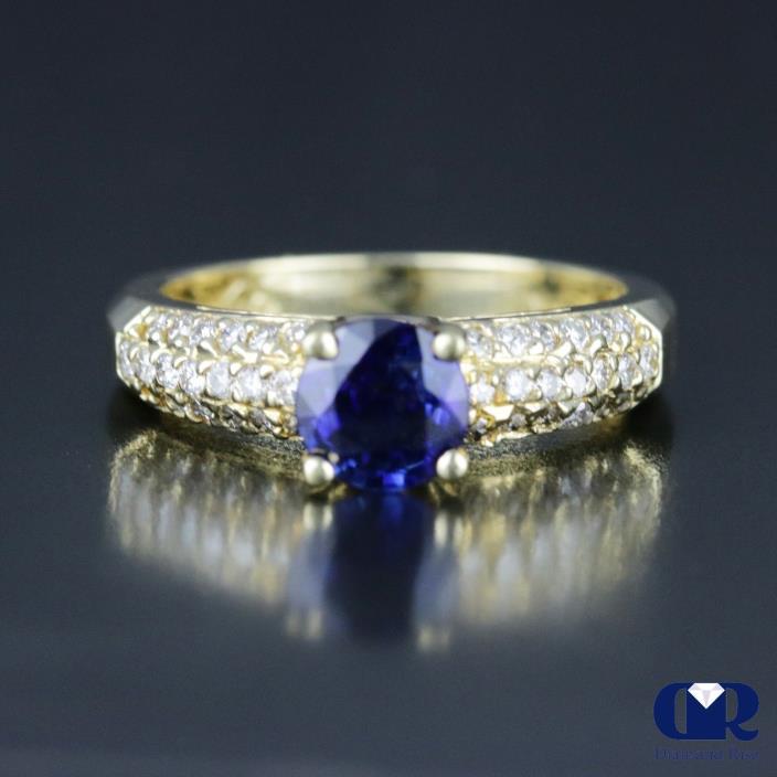 1.02 Carat Natural Sapphire & Diamond Engagement/Anniversary Ring 14 Yellow Gold