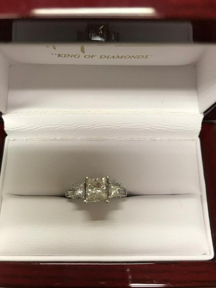 Diamond engagement ring Princess cut