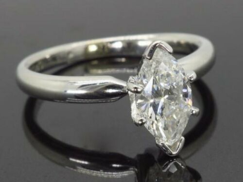 Elegant Marquise Cut Diamond Engagement Ring w/Platinum Head