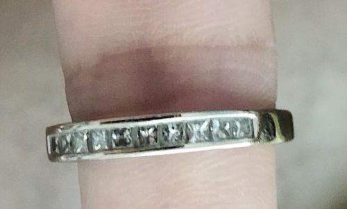Kay Jewelers Women’s Diamond Wedding Band 1/4 Ct| Size 7| 10k White Gold