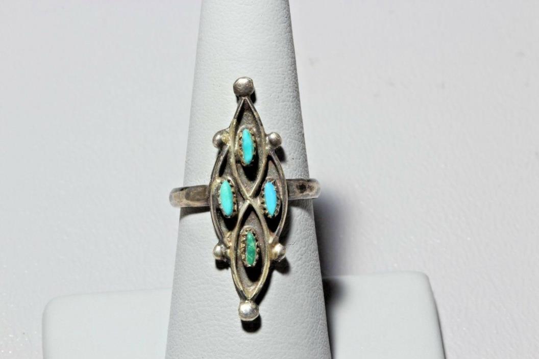 Vintage Zuni Native American Petite Point Sterling Silver Turquoise Ring