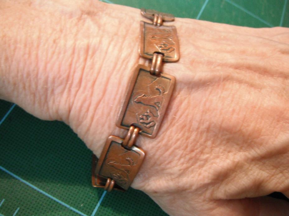 Vintage Copper Link Bracelet - Coyote in the Desert - FREE SHIPPING