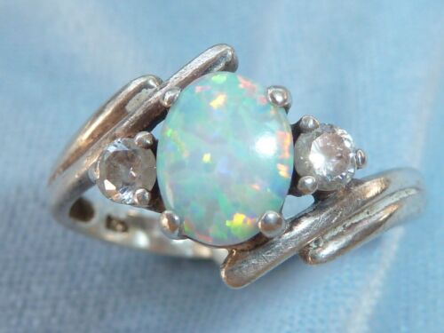 Vintage Sterling Ring, with 8 X 6mm Opal, 2, 3mm CZ's, Size 8.25