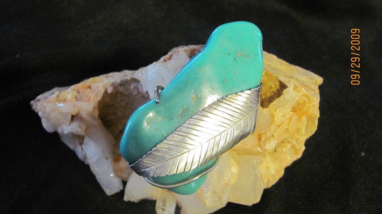 SILVER TURQUOISE AND SILVER PENDANT