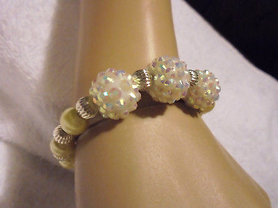 SOFT YELLOW PEARL & SILVER WITH WHITE SHINING LARGE ACCENTS BRACELET....