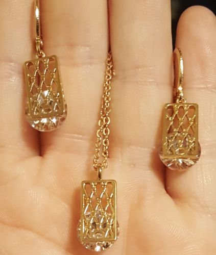 Necklace Crystal Earrings Drop Dangle Pendant Fence Set Chain Length 18 inches