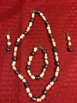 Shimmering Freshwater Pearl Necklace, Bracelet, Earring Set