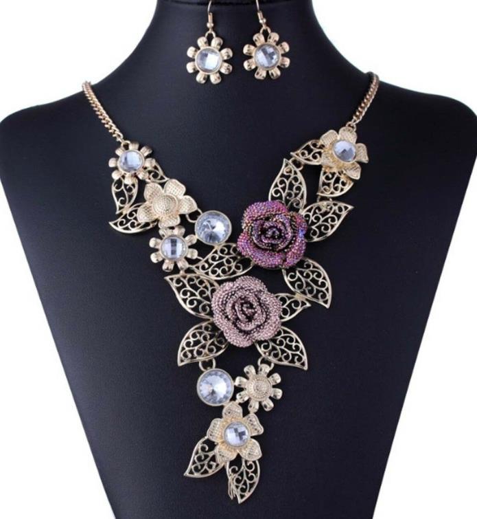 Stunning Women’s Floral Design Necklace & Earrings Wedding Party Jewelry Set