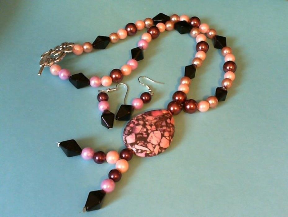 K905 Necklace and Earring set of Pink, Black Plum 18