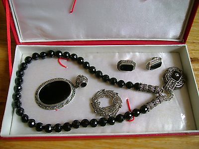 SET OF VICTORIAN  BLACK ONES FINE JEWELRY  925 STERLING SILVER