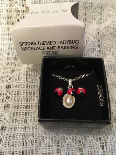 Avon Ladybug Necklace And Earrings Gift Set