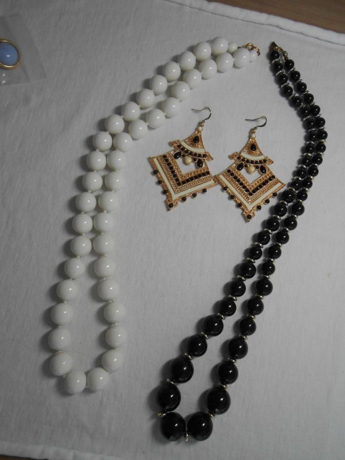 Bright White & Black Beads Necklaces Large Dangle Earrings lot