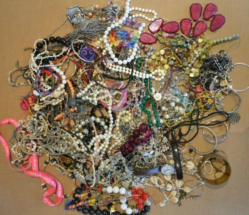 10lb Lot of Unsearched Costume Jewelry Watches Necklaces Bracelets Earrings Ring