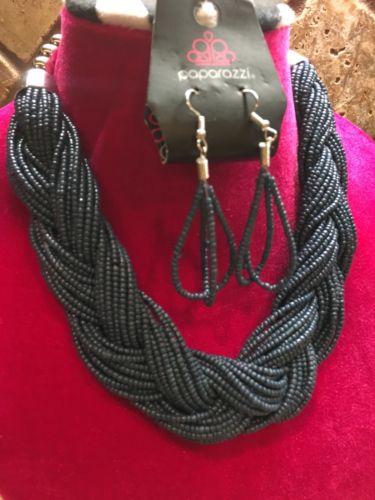 NWT Paparazzi 