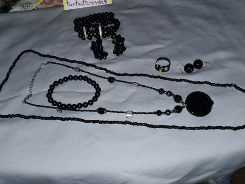 7pc Black Jewel th Lot Neclaces, Bracelets Earrings, Ring 7.5