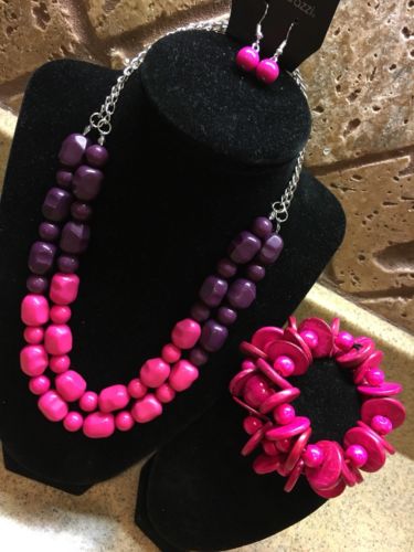 NWT Paparazzi “Island Excursion” 3pc  Beautiful Set w/ bracelet *Hot Seller* $10