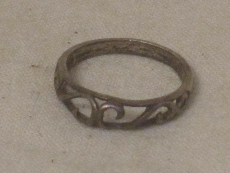 vintage small Sterling silver ring jewelry marked unique scroll design sz US 3.5