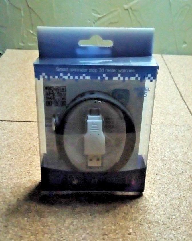 Smart Watch New in Package with USB Charger NIP