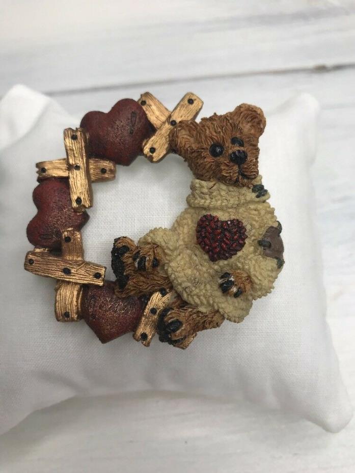 Boyds Bears Bearwear Vintage Pin Brooch Resin Valentines X's and Hearts