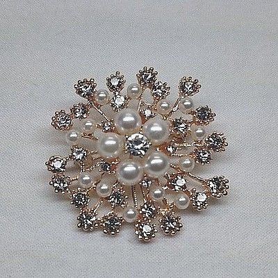 Rhinestone & Off White Pearl Color Cluster Brooch/Scarf Pin in Goldtone Metal