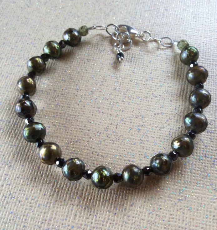 Black Pearl bracelet with black tourmaline and 925 silver, natural pearls