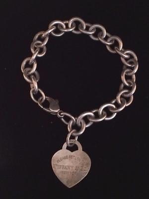 TIFFANY & CO STERLING SILVER BRACELET WITH PLEASE RETURN TO TIFFANY HEART E3823