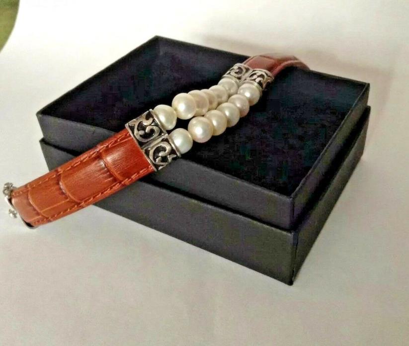 CULTURED PEARLS/ STERLING SILVER/LEATHER VERY VERSATILE COMBO SEE PHOTOS