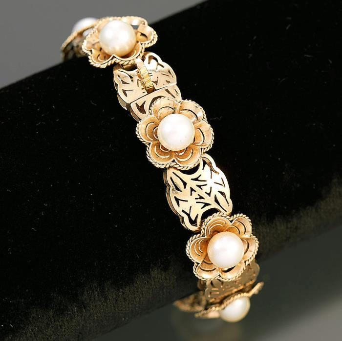 Lovely Vintage 14K Gold Pearl Flower Bracelet | 7.5 Inches Long x 1/2