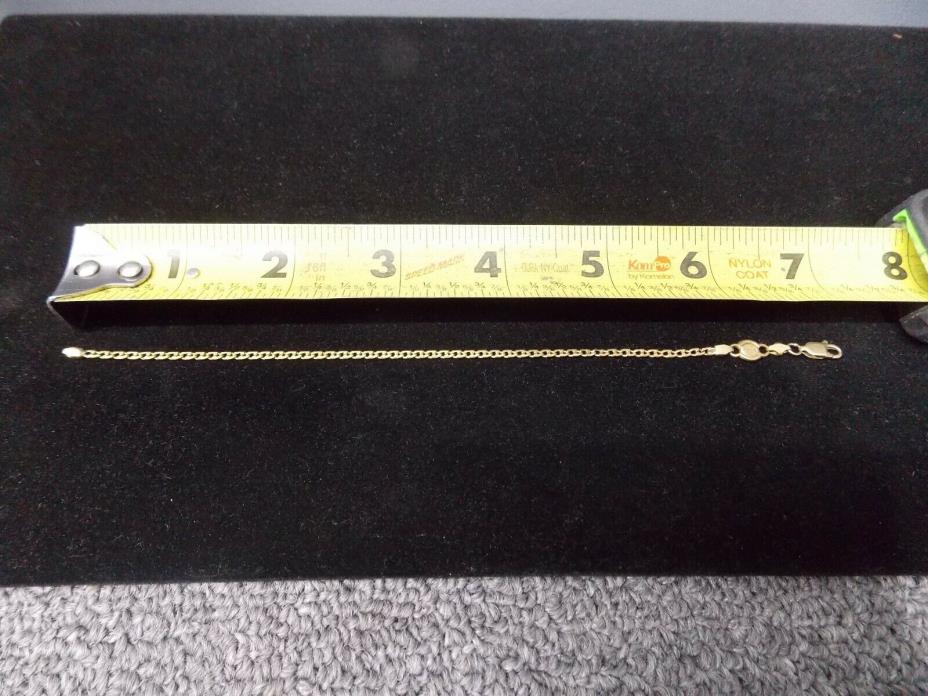 Woman's 18Kt Petite Curb Link Solid Gold Bracelet, 3.5 grams,7-1/4 inches