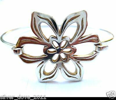 James Avery Retired and Rare  Flower Hook-On Bracelet Small Sterling Silver