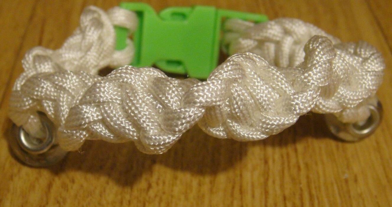 White Beaded Twisted Cobra Parachute Cord Bracelet
