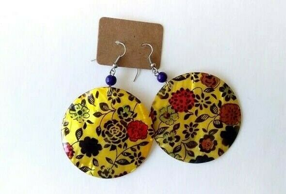 NEW Seashell Beach Earrings Handmade from Ecuador - Floral