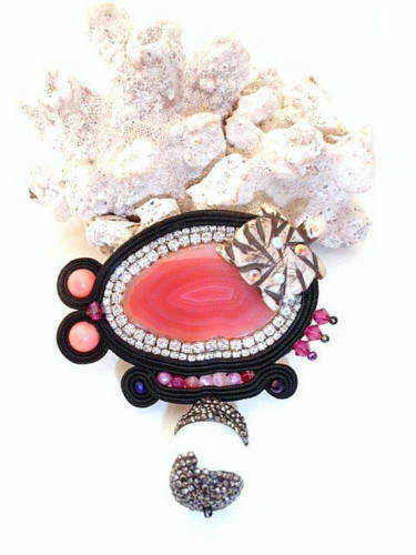 Bead Embroidered PAVED PEARL AGATE Turtle PINK BLACK BROOCH - Beads of Aquarius