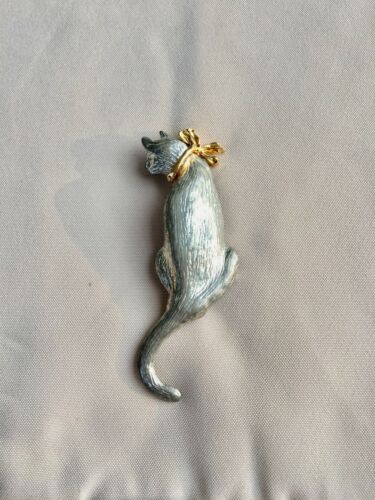 Maurice Milleur Pewter Cat Pin With Gold Bow