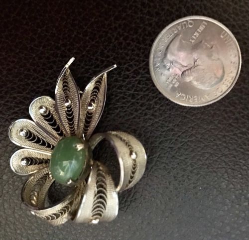 VINTAGE STERLING SILVER FILIGREE & GREEN CABOCHON HAND CRAFTED ITALY BROOCH PIN