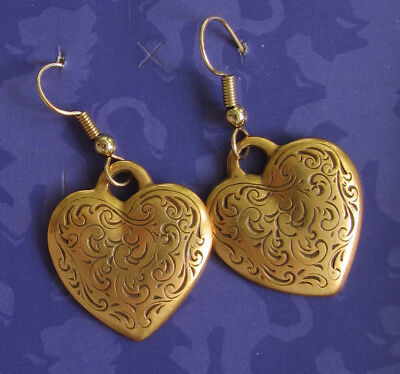 Danforth Pewter Vermont Made 24K Gold Plated Florentine Heart Pierced Earrings