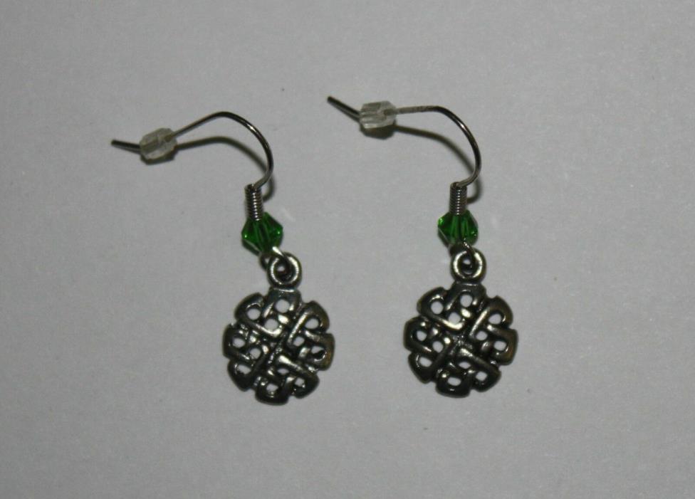 PAIR OF CELTIC KNOT EARRINGS