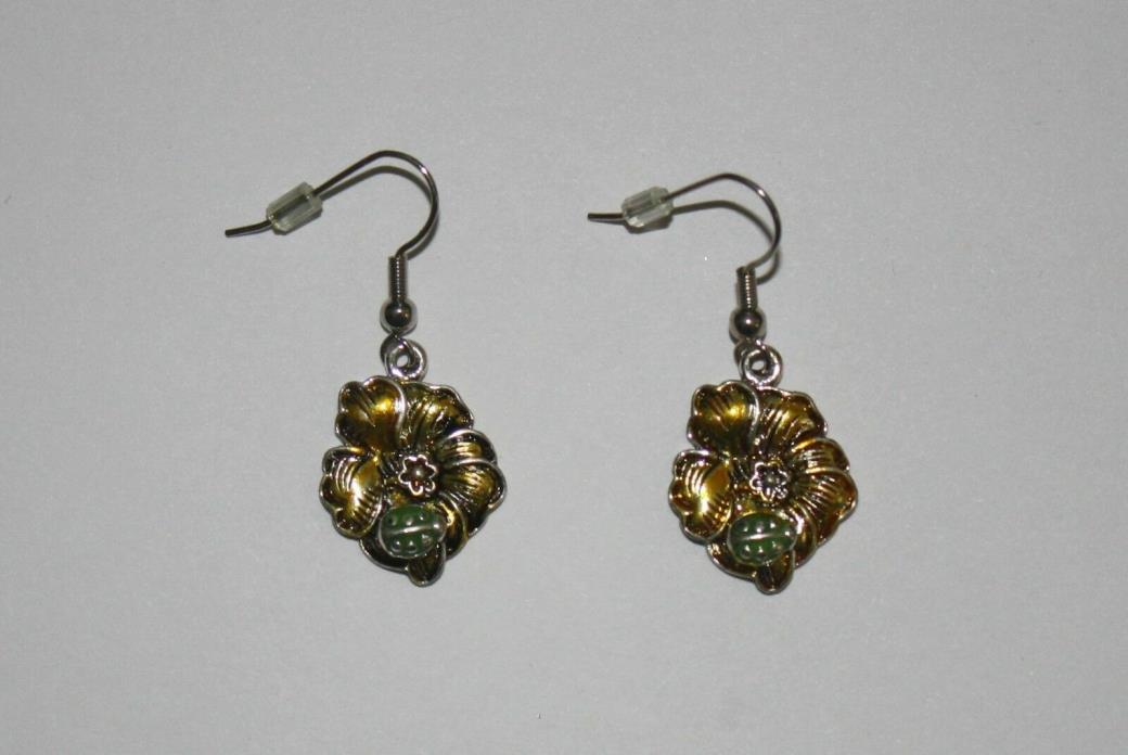 PAIR OF LADYBUG WITH YELLOW FLOWER EARRINGS