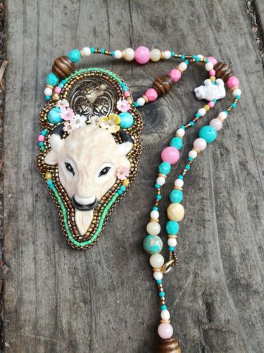 Beaded Embroidery Takanta White Buffalo Necklace by Spijckerhard