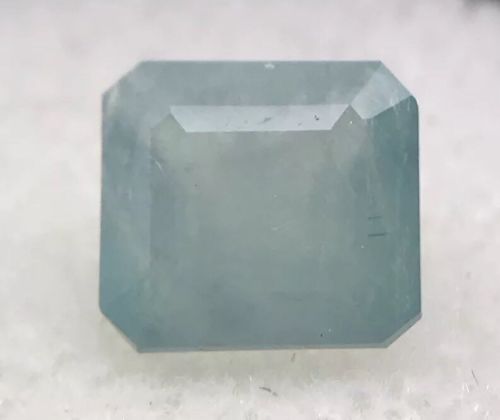 Light Blue Green Aquamarine Beryl Faceted 2 Ct. 8x8x5mm Square Cut Gemstone.