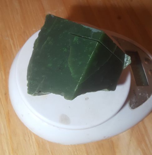 Canadian nephrite jade BC raw rough for cabs cabochon sculpture 368grams 0.81lbs