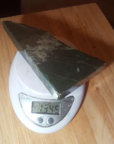 Canadian nephrite jade BC raw rough for cabs cabochon sculpture 610grams 1.34lbs