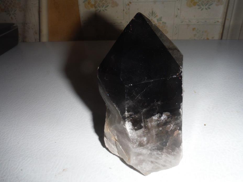 Large Single Quartz Crystal from Arkansas(Smoky)