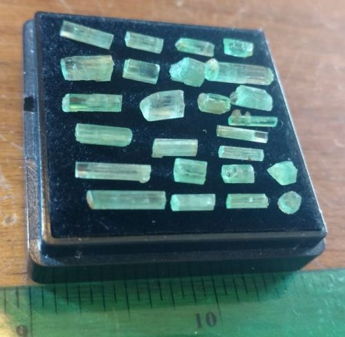 7.5Ct natural rare gemmy Emerald Crystals Facet Rough high grade$$
