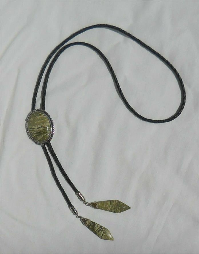 Vintage Green Stone & Tassels Southwest Bolo Tie Necklace
