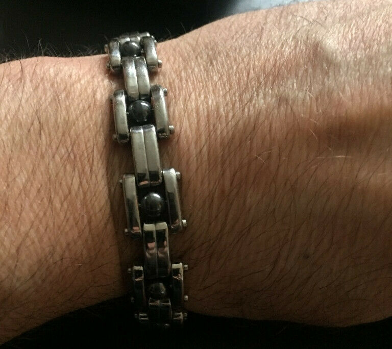 MENS STAINLESS STEEL AND ONYX SQUARE LINK BRACELET