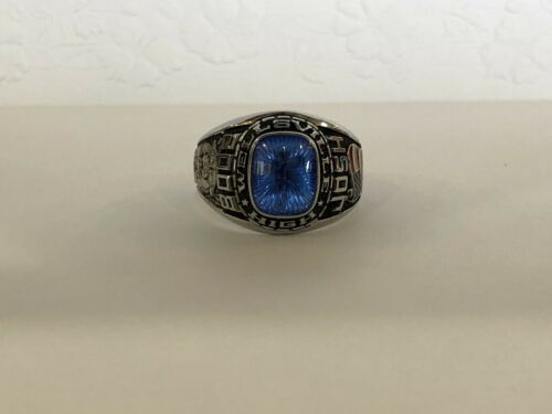 2008 Mens Class Ring With Blue Crucifix Intaglio Center Stone Size 10.75