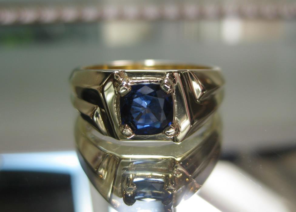 Men's Real Ceylon Sapphire Gemstone Ring In 10K Solid Gold - New Natural Size 10