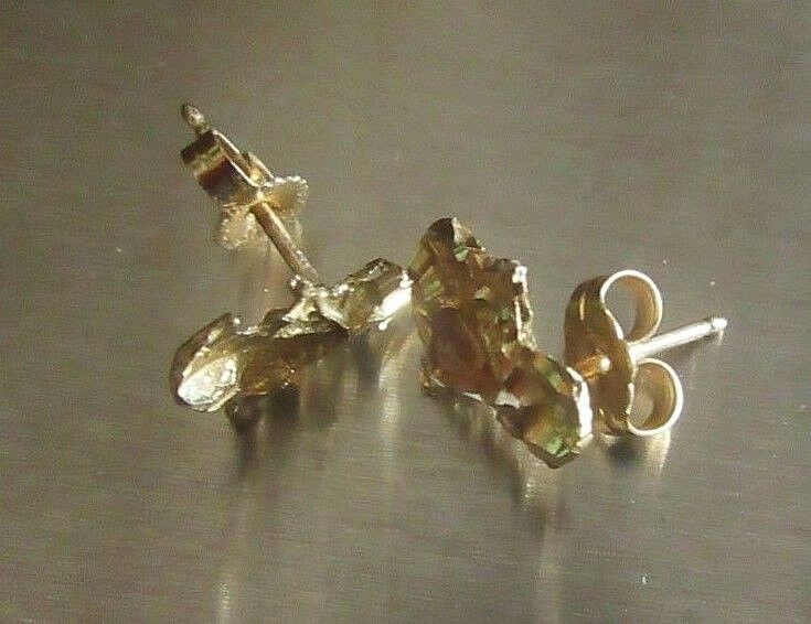 14k Solid Yellow Gold 1.2cm Nugget Pin Earrings. 1.0 Gr