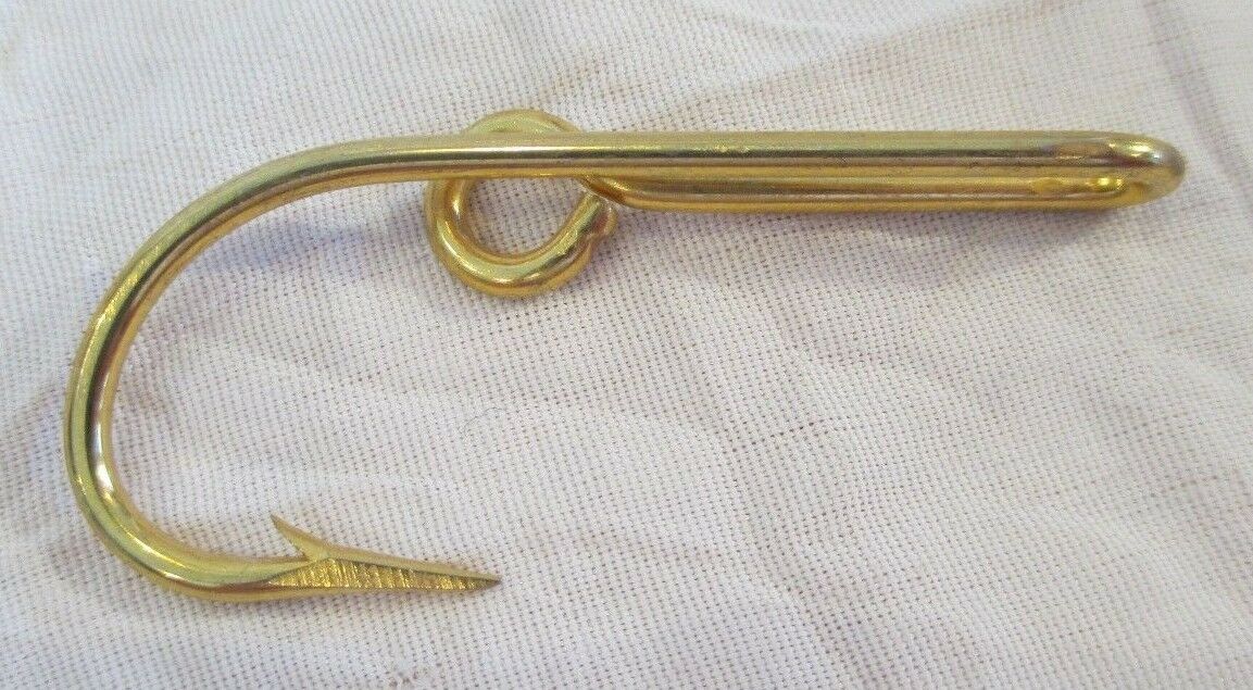 VINTAGE One Of A Kind GOLD LARGE FISH HOOK TIE BAR CLASP